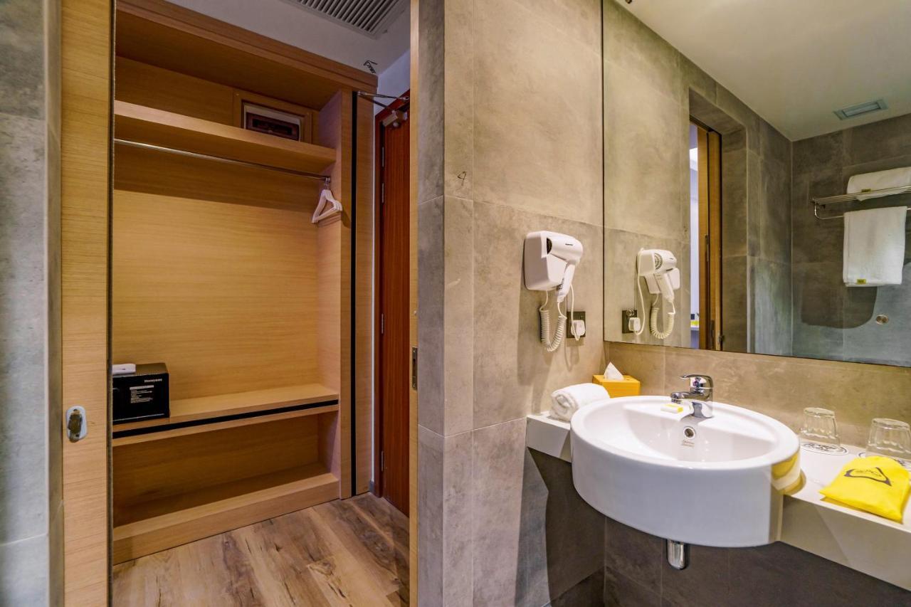 Yello Harbour Bay Hotel Nagoya