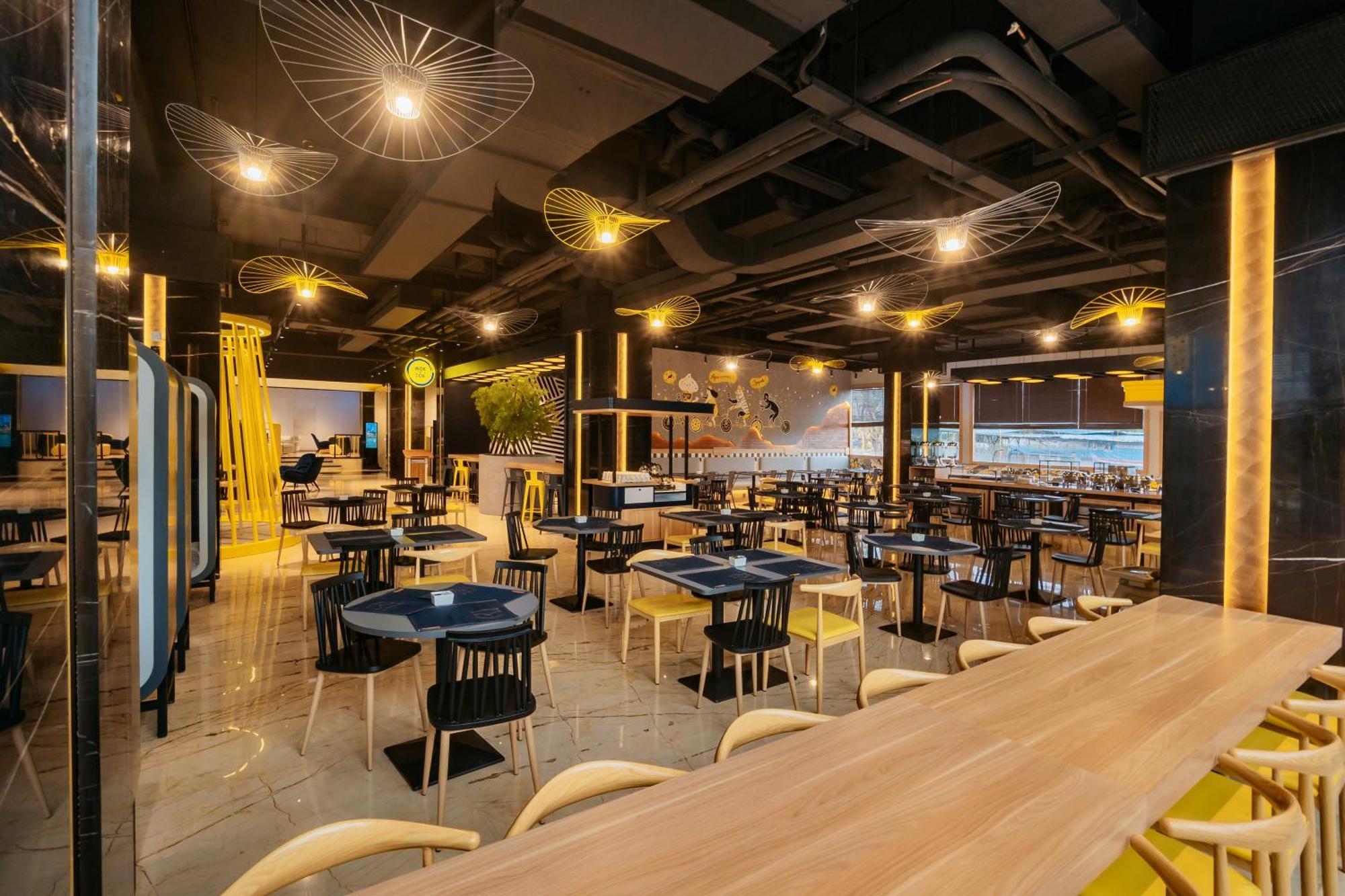 Yello Harbour Bay Nagoya