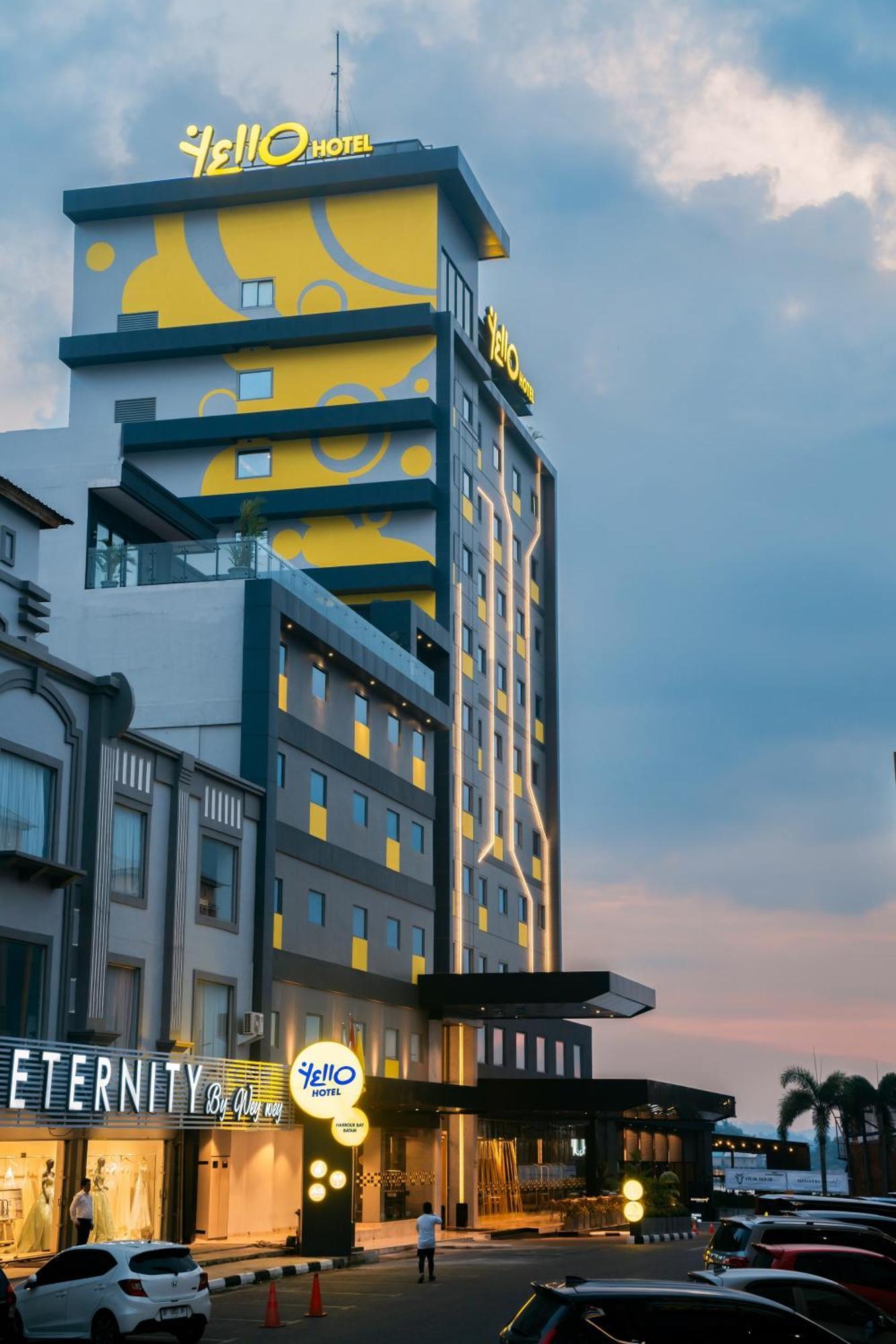 Yello Harbour Bay Hotel
