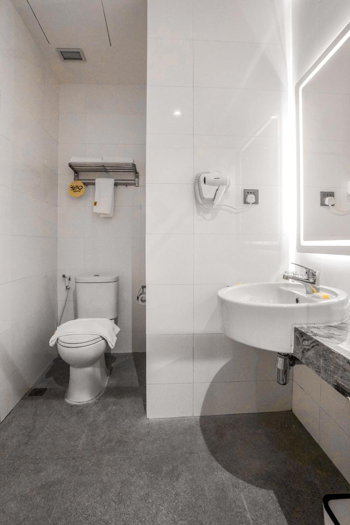 Yello Harbour Bay Hotel 3*