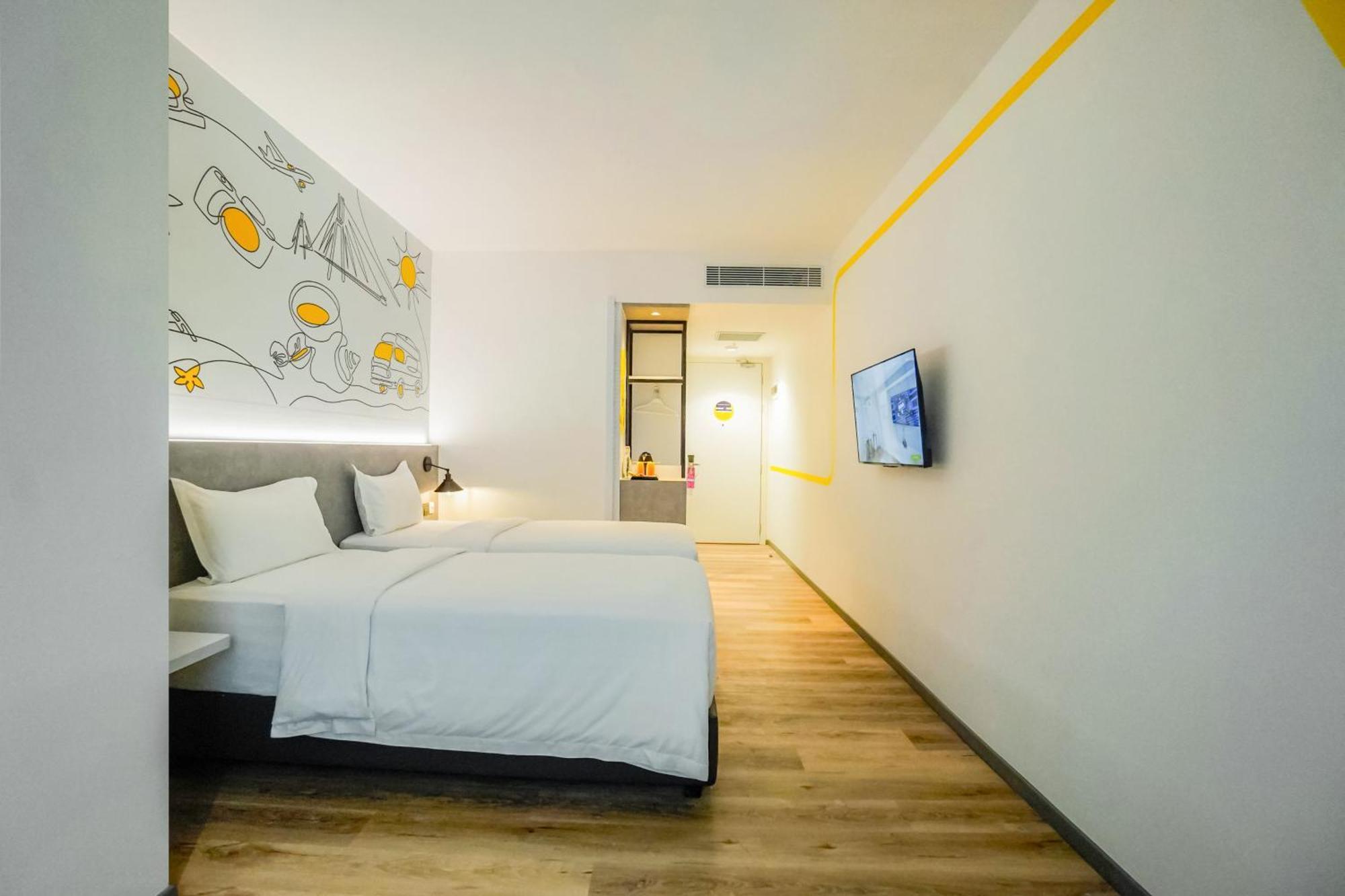 Hotel Yello Harbour Bay Nagoya